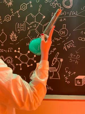 LABORATORIUM poster1